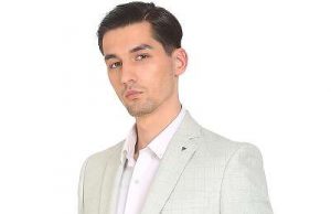 Top 15 Classy Checks Blazers Collection for Men and Women