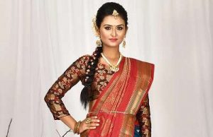 15 Traditional Designs of Gadwal Sarees For A Graceful Look!
