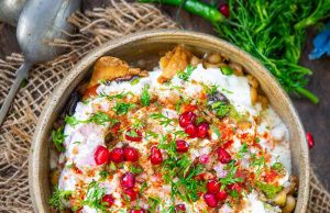 12 Delicious Street Foods in Pune: Famous Places to Visit!