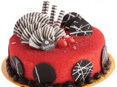 20 Unique Red Velvet Cake Designs With Images 2026