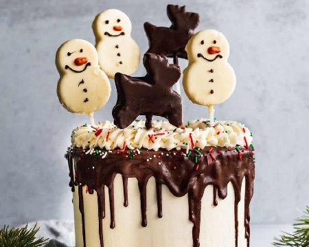 20 Simple & Unique Pineapple Cake Designs With Images