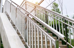 15 Modern Steel Railing Designs For Stylish Home In 2025