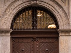 15 Elegant Front Door Designs for Modern Residences