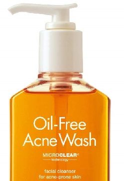 10 Best Salicylic Acid Face Washes Available In India 2025